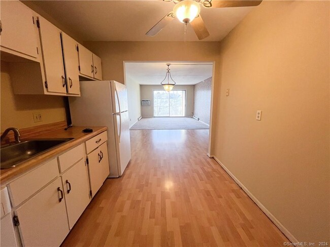 Photo - 185 Melba St Unit APT 201