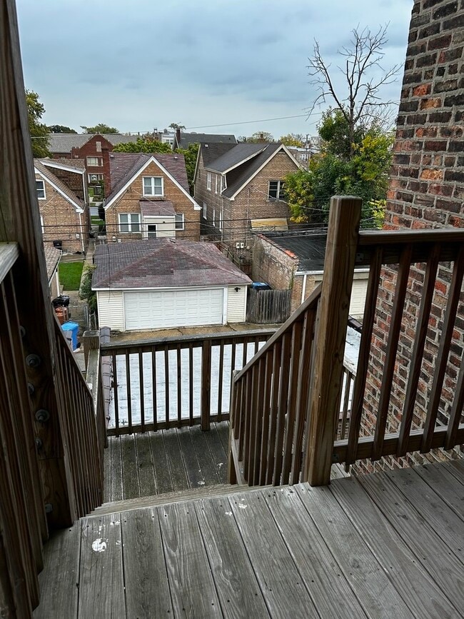 Photo - 7821 S Winchester Ave