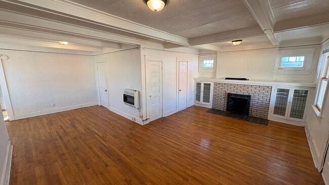 Photo - 822 Prospect St