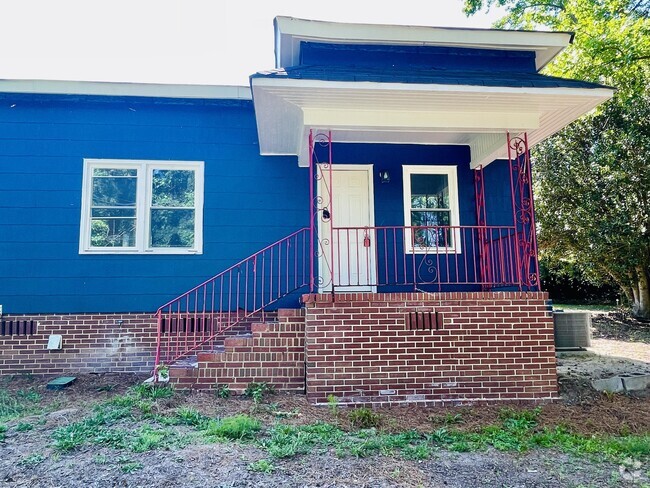 Building Photo - 304 Crystal Lake Dr Rental