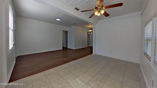 Photo - 3325 Claremont Rd