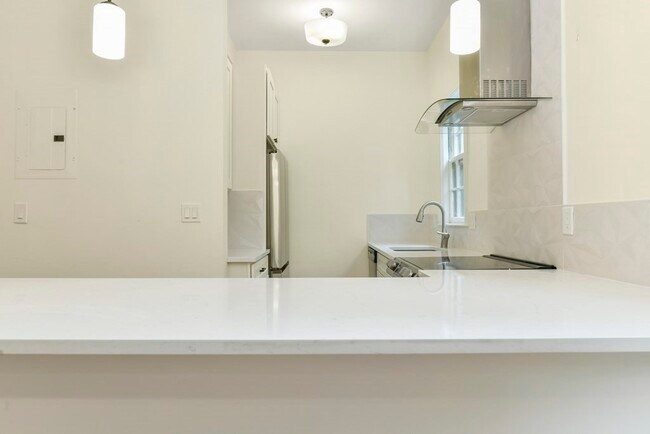 10 Shepard St Unit 3
