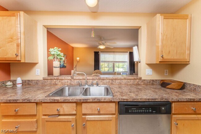 Photo - 3344 N Key Dr Unidad 6