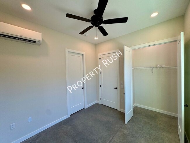 Photo - 1861 Zeta Way