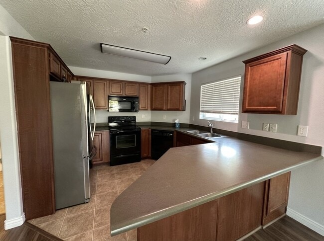 3842 S Clare Dr Unidad D3