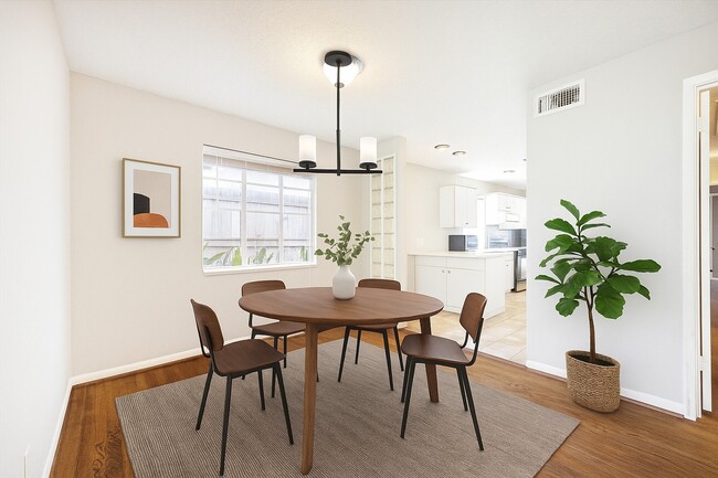 Photo - 2712 W Holcombe Blvd