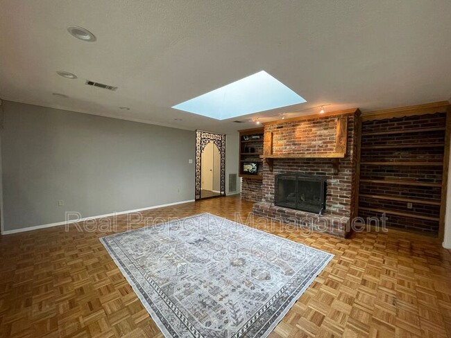 Photo - 5293 Chenango Dr