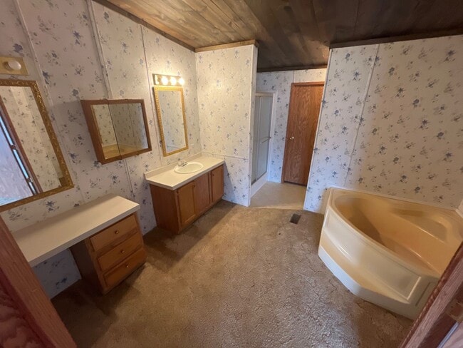 Photo - 901 S Walnut St