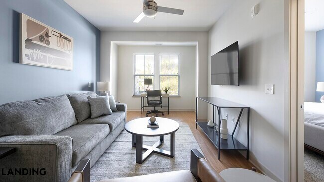 Photo - 3237 Memorial Blvd Unidad 2203