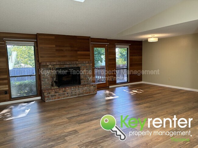 Photo - 2722 Cambridge Dr