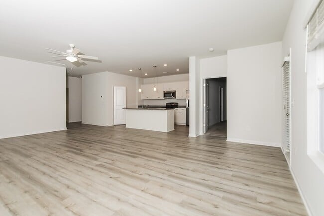Photo - 316 Augustine Dr