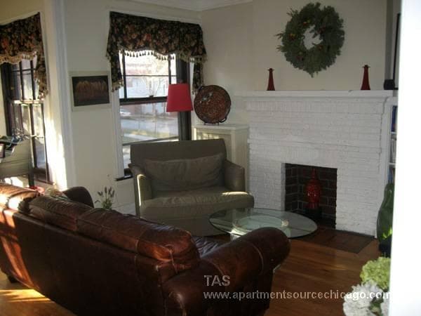 Photo - 945 Judson Ave Unit 1