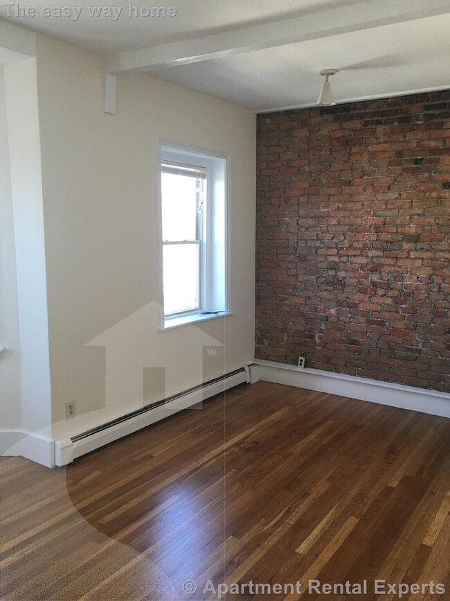 Photo - 45 Florence St Unit #3