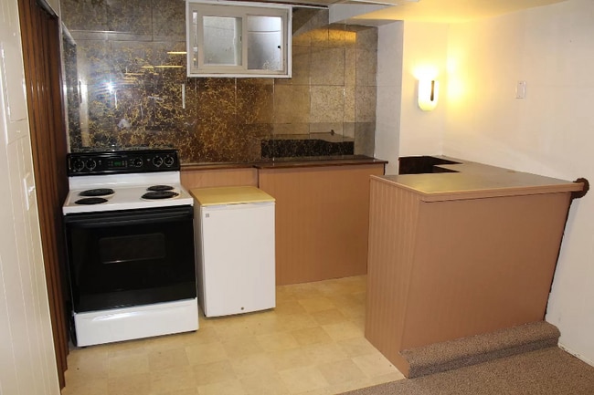 Photo - 2301 S College Ave