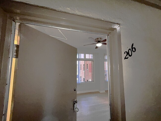 3316 San Marino St Apartments