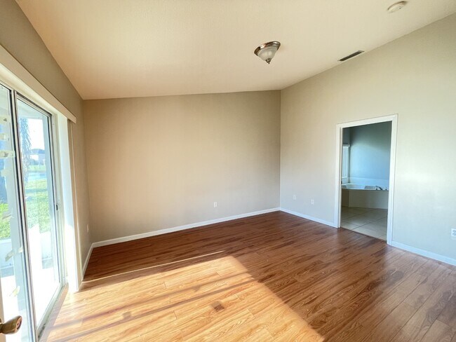 Photo - 2740 Heron's Landing Dr