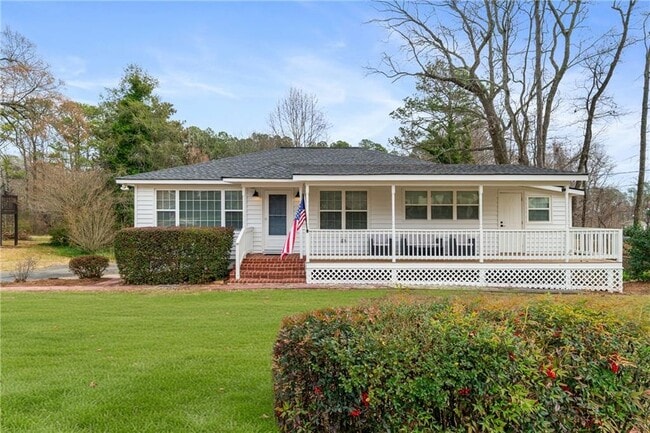 Building Photo - 2790 Sardis St