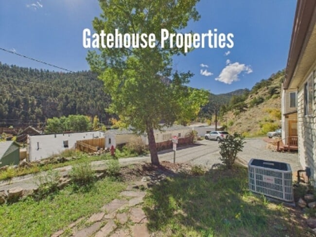 Photo - Move-in special: First month’s rent free