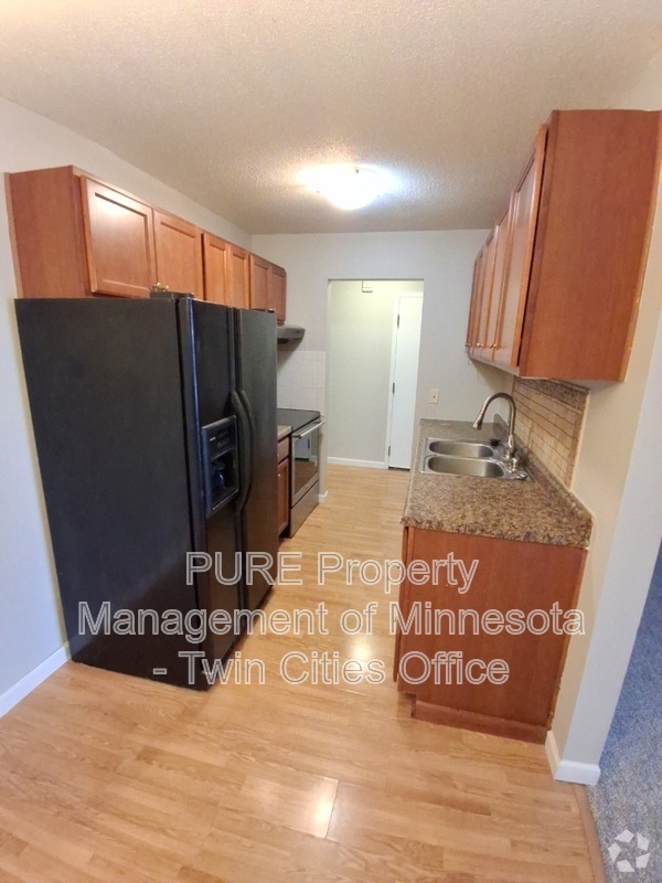 Building Photo - 12984 Nicollet Ave Unit Apt 202