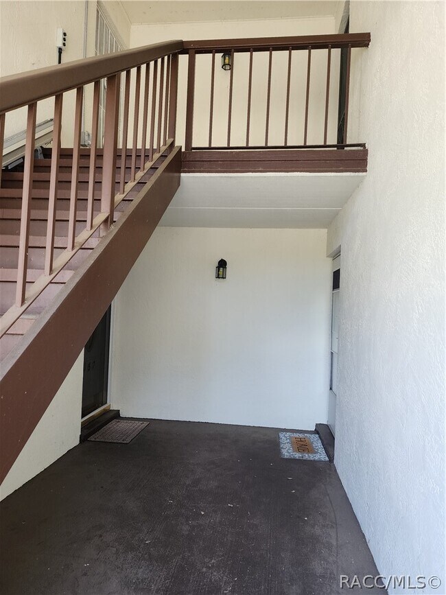 Photo - 2400 Forest Dr