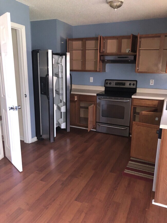 Photo - 1306 Bob Braswell Ct