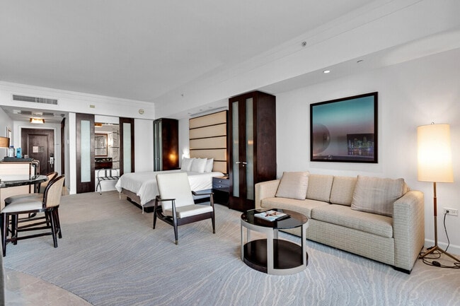 Building Photo - 4441 Collins Ave Unit SI ID1540552P