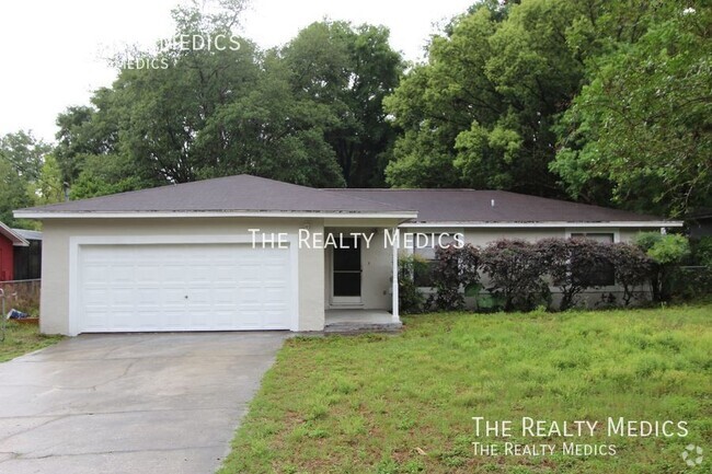 Building Photo - 109 E Osceola St Rental