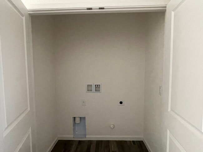 Photo - 2446 River Valley Cir