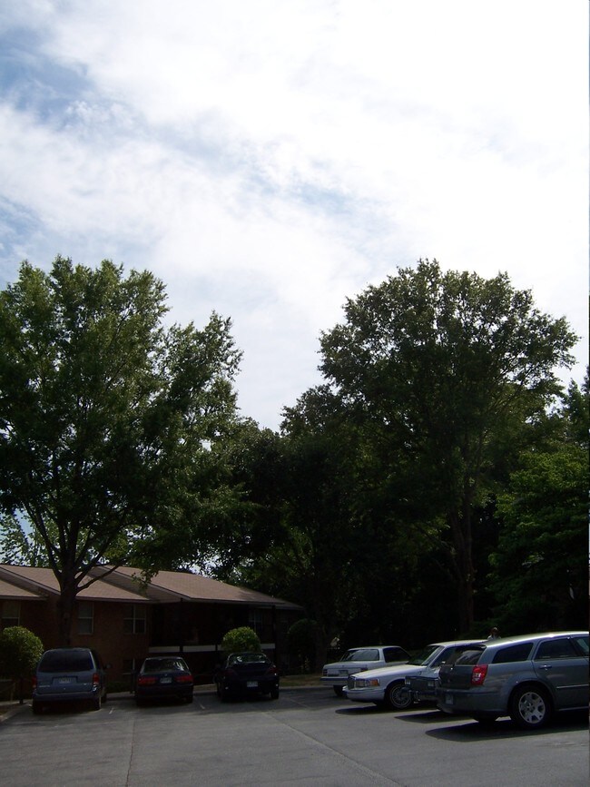 Photo - Park North Apartments