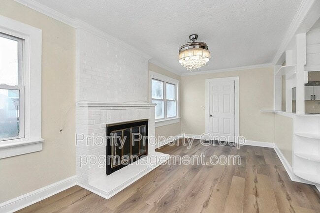 Photo - 1104 Linwood Rd