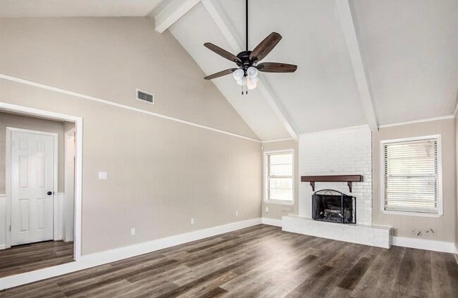 Photo - 12510 Old River Dr