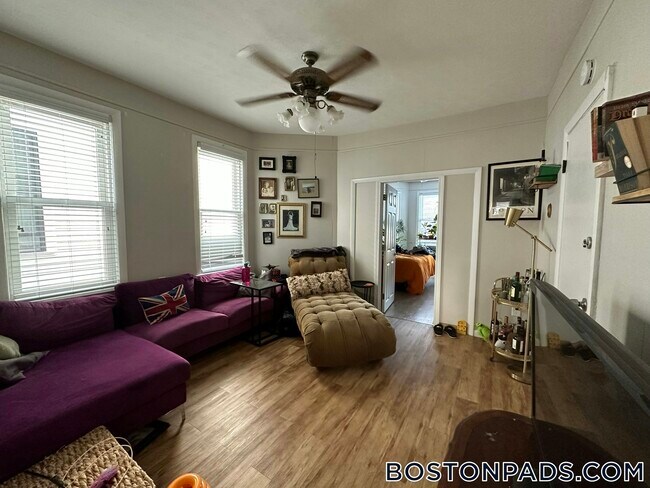 Photo - 17 Morris St Unit 2