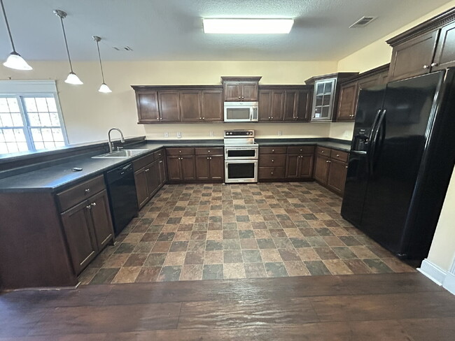 Photo - Home For Rent