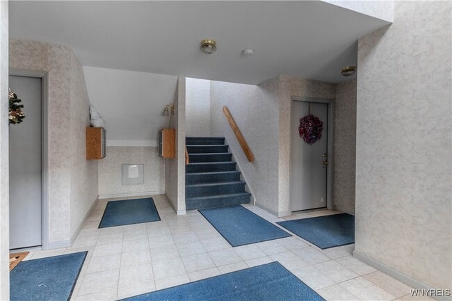 Photo - 1105 Youngs Rd