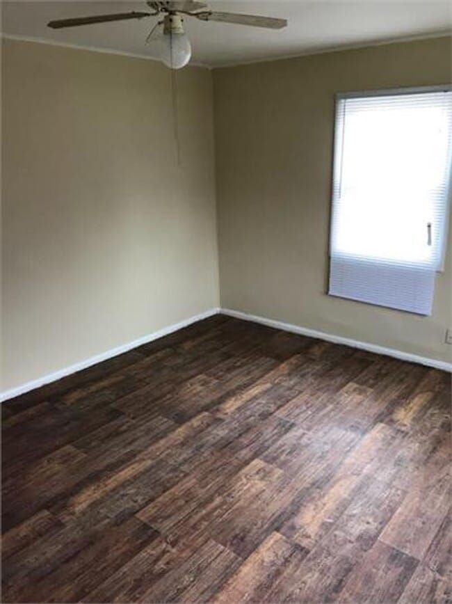 Photo - 1406 E Michigan Ave Unit 1406 1/2