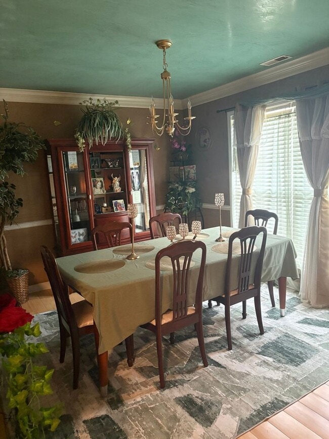 Photo - 1156 Franklin Dr