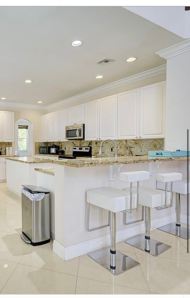 Photo - 13484 NW 13th St