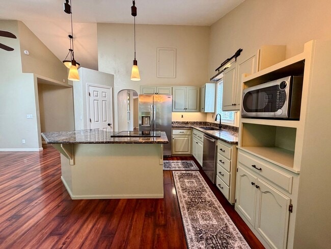 Photo - Spacious 3BD/2BA Santa Clara Home with Solar, RV Parking & Modern Amenities