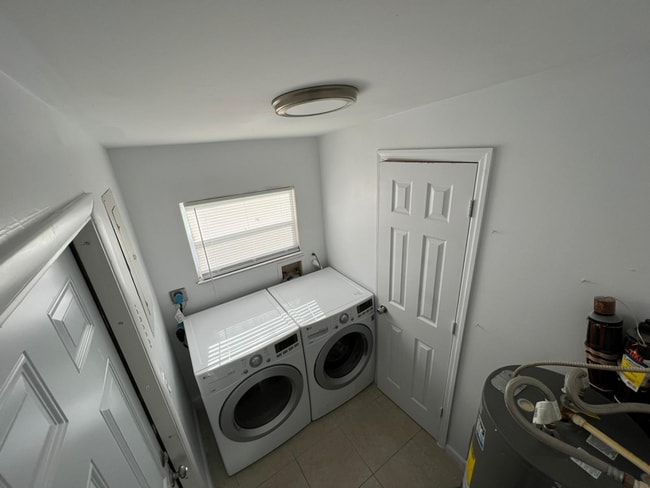 Photo - 5007 Eastwood Dr Apartamento Unidad A