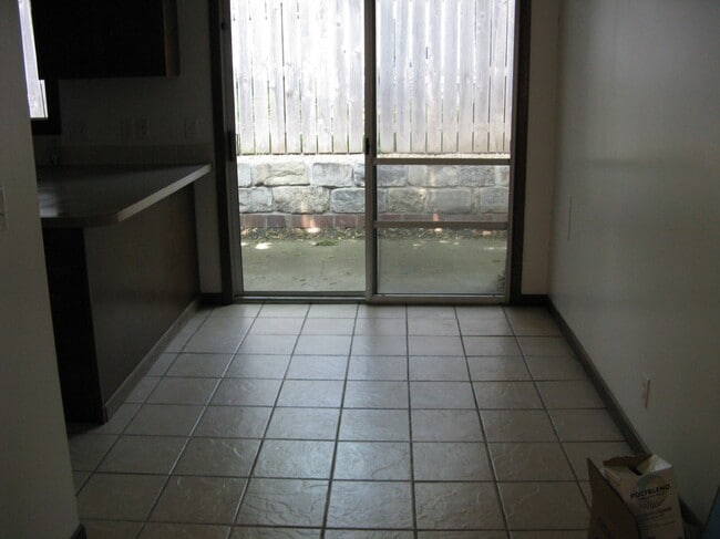 Dining area - 1313 N 20th St