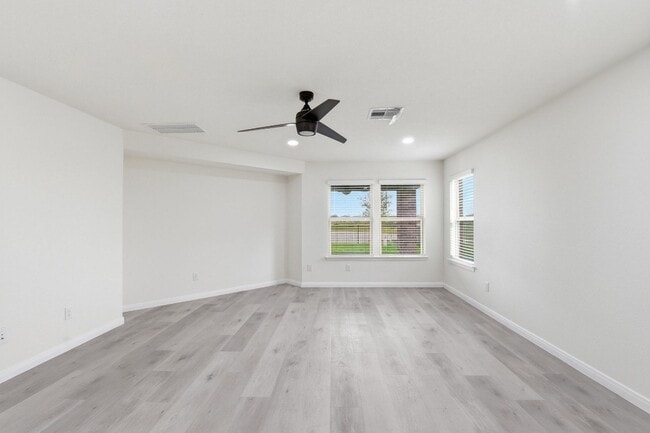 Photo - 10433 Russell Pines Dr