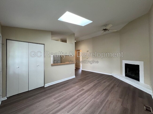 Photo - 651 Pleasant Pl