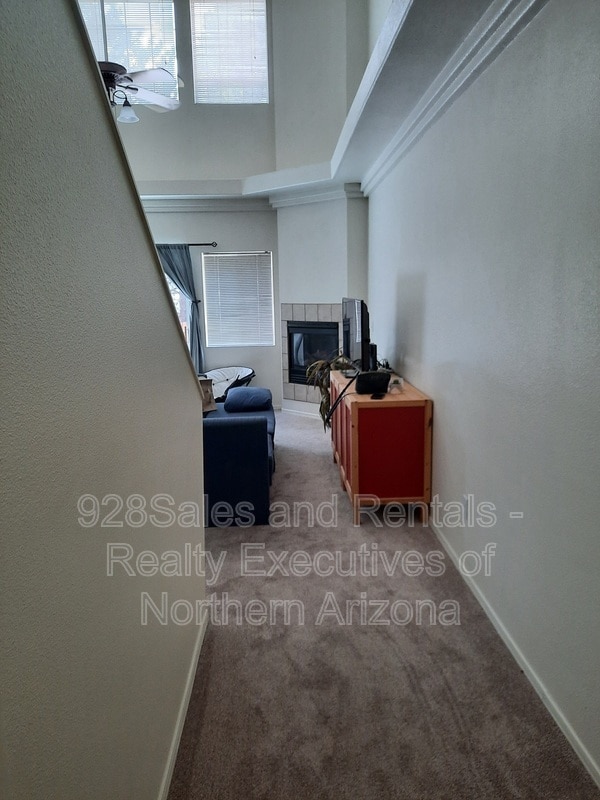 Photo - 1116 W Overland Pass Dr