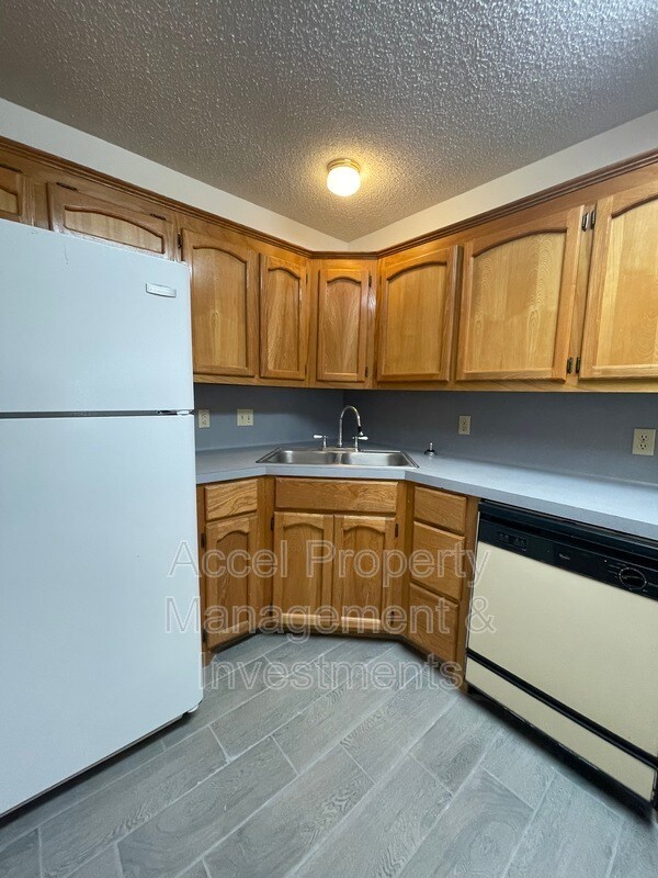 Photo - 1605 River Bend Dr