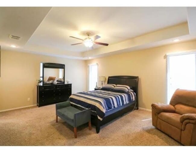 Building Photo - 9916 Natalia Dr Rental