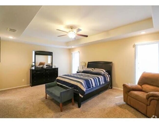 Building Photo - 9916 Natalia Dr Rental