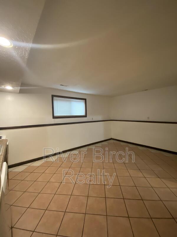 425 West Lawrence Avenue 3 Condo Condo for Rent in Springfield, IL