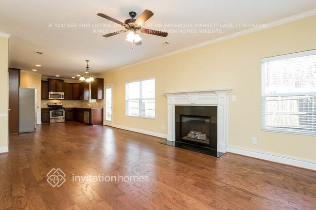 Photo - 1313 Invermere Dr SE