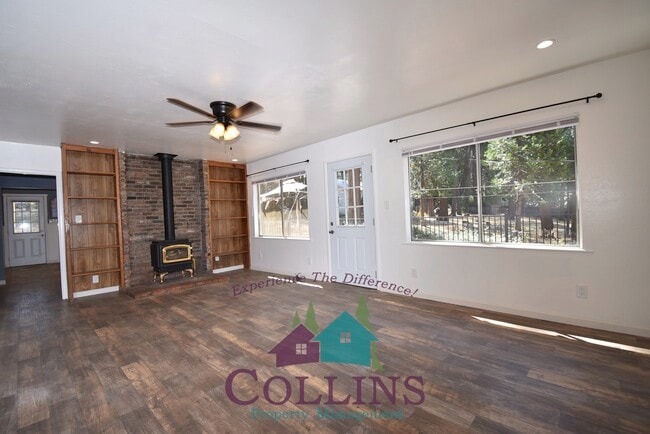 11363 Cedar Ridge Dr