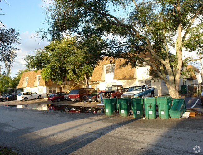 Photo - 3801 SW 59 Terr Davie, FL 33314